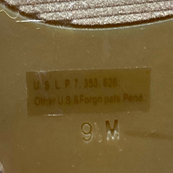 COPY - G by Guess Brown Wedge Strapped Suede Sandals Sz 9M - Picture 11 of 12